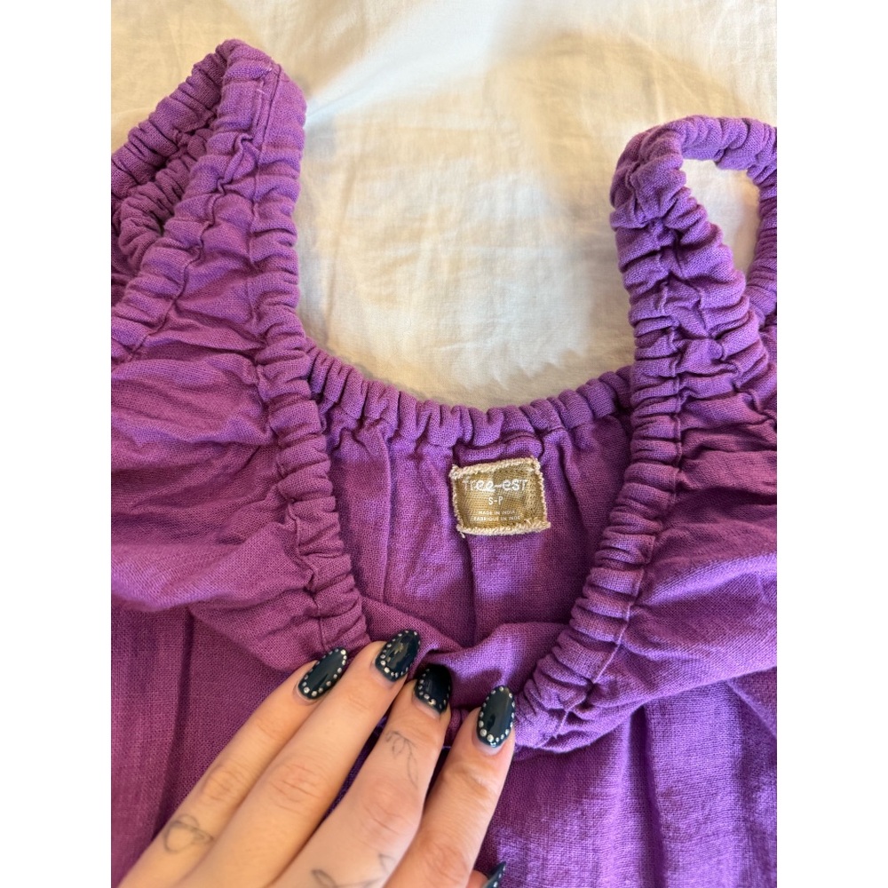 Purple Sleeveless Dress - Picture 3 of 4